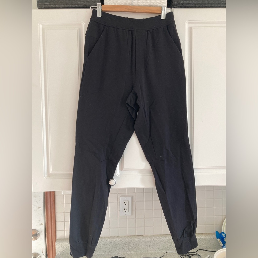 Lululemon Men’s Joggers